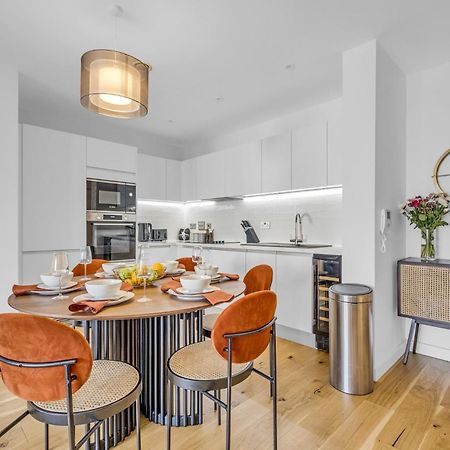 Luxurious & Glamorous Centrally Located 2 Bedroom 2 Bathroom Apartment - Central Birmingham - Secure Parking - Netflix Zewnętrze zdjęcie