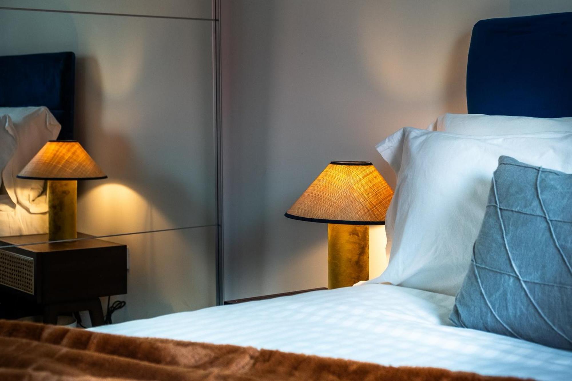 Luxurious & Glamorous Centrally Located 2 Bedroom 2 Bathroom Apartment - Central Birmingham - Secure Parking - Netflix Zewnętrze zdjęcie