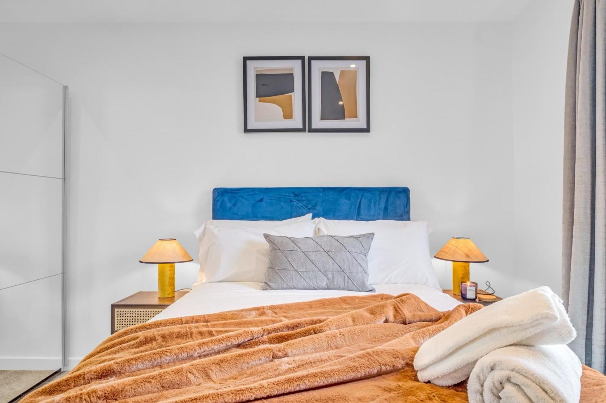 Luxurious & Glamorous Centrally Located 2 Bedroom 2 Bathroom Apartment - Central Birmingham - Secure Parking - Netflix Zewnętrze zdjęcie
