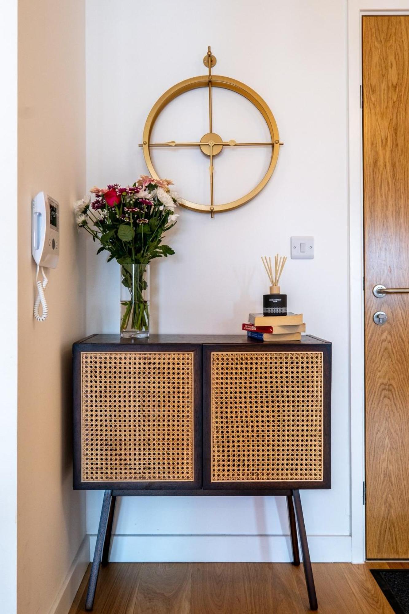 Luxurious & Glamorous Centrally Located 2 Bedroom 2 Bathroom Apartment - Central Birmingham - Secure Parking - Netflix Zewnętrze zdjęcie